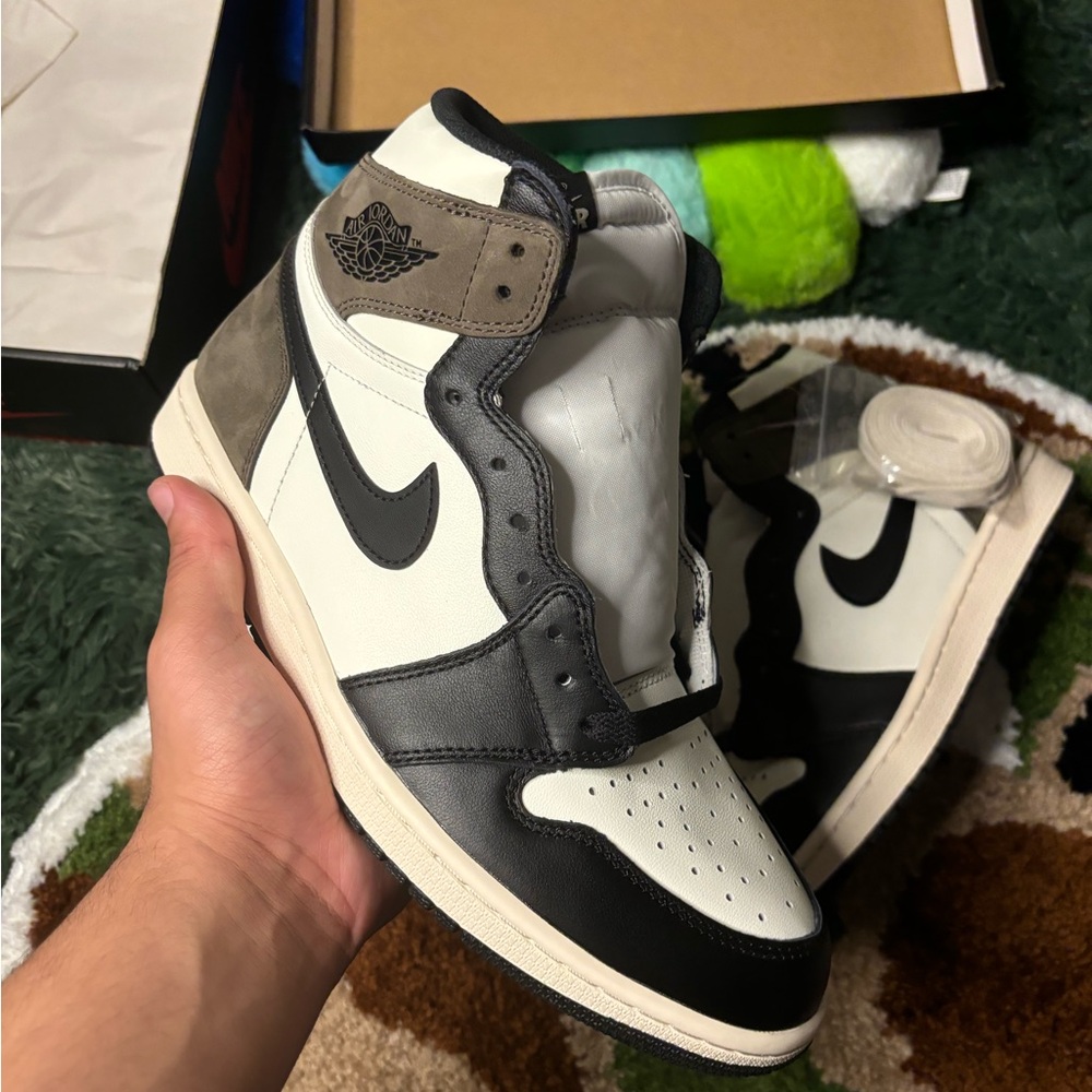 Jordan 1 Retro High OG “Mocha” - Size 9.5 Men’s